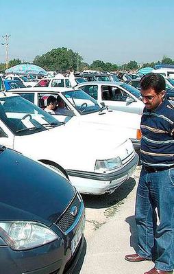 Otomobilde makas daraldı