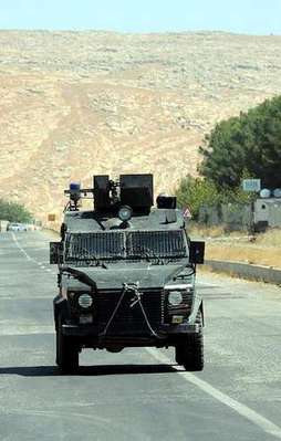 Diyarbakır'da çatışma: 2 asker şehit