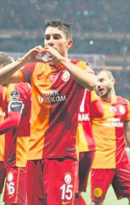 PSG'nin listesinde Telles yok