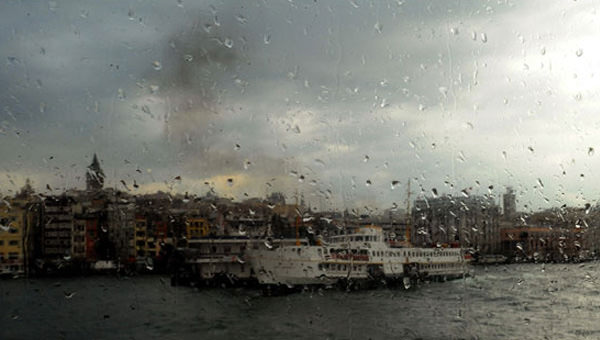 İstanbul'da yağmur başladı