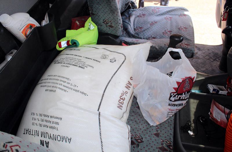 Belediyeye ait araçta patlayıcı yakalandı-1