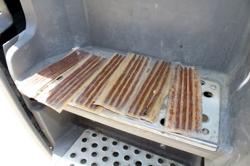 Belediyeye ait araçta patlayıcı yakalandı-2