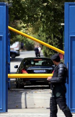 "Londra-Tahran ilişkilerinde geç kalındı"