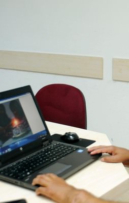 Çift kol nakli yapıldı