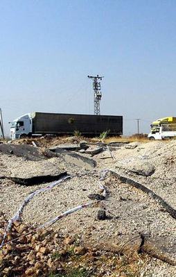 PKK'dan İpek Yolu'na bombalı saldırı