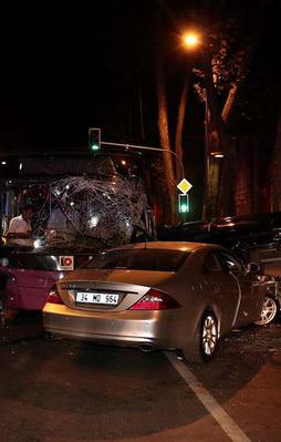 Beşiktaş'ta feci kaza: 2 ölü