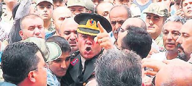 Yarbayı insani değerlendirmek gerek