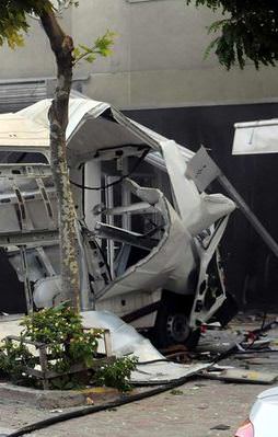 Gaziosmanpaşa'da patlama! Yaralılar var