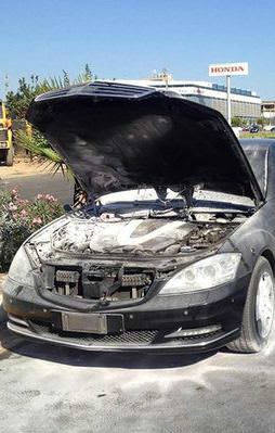 Çavuşoğlu'nun aracı alev alev yandı