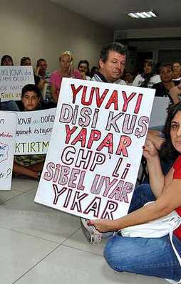 "Kılıçdaroğlu'nun kapısında yatacağız"