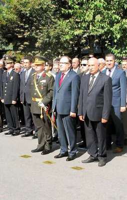 Vali'den HDP'li başkana ince ayar