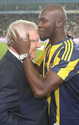 Moussa Sow veda etti