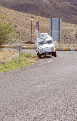 Kars'ta jandarma karakoluna taciz ateşi