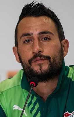 Bursaspor Ozan İpek ile yollarını ayırdı