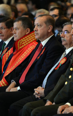 "Yargıya en büyük zararı onlar verdi"