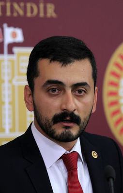 CHP'li Eren Erdem'den geri vites