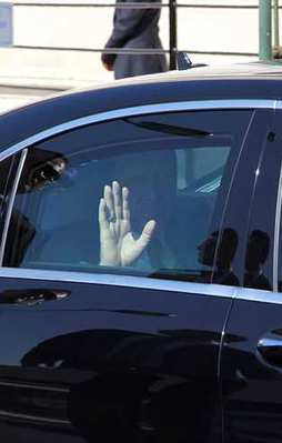 Erdoğan Cuma namazına torunuyla gitti