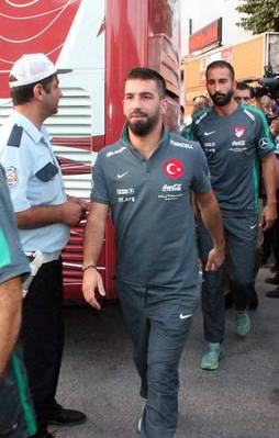 Milliler Mevlana Türbesi'ni ziyaret etti