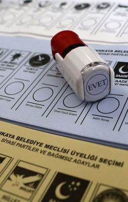 AK Parti'nin teklifine 3 partiden yeşil ışık