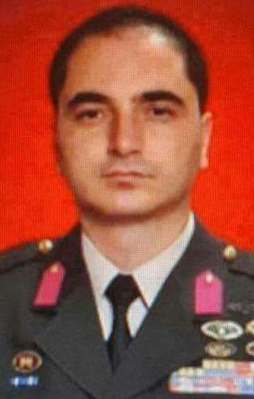 Şehit yarbayın kimliği belli oldu