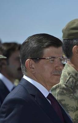 Şehitler gözyaşlarıyla uğurlandı