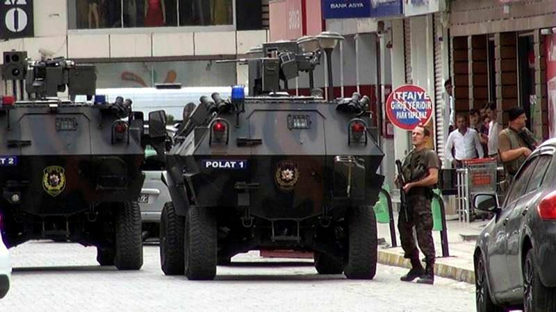 PKK yine sivillere ateş açtı