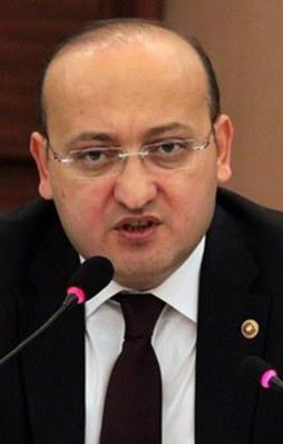 "HDP celladına aşık olmuş"