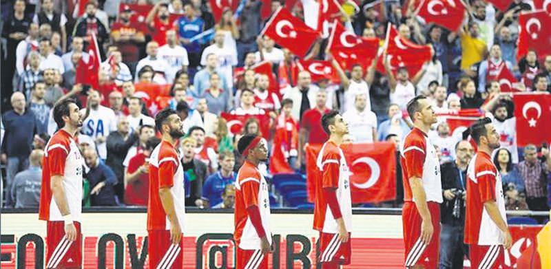 FİBA, dün saygı duruşuna izin vermedi