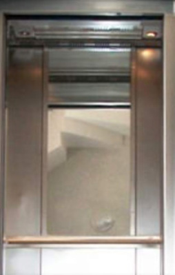 Bakın asansörlerde neden ayna varmış