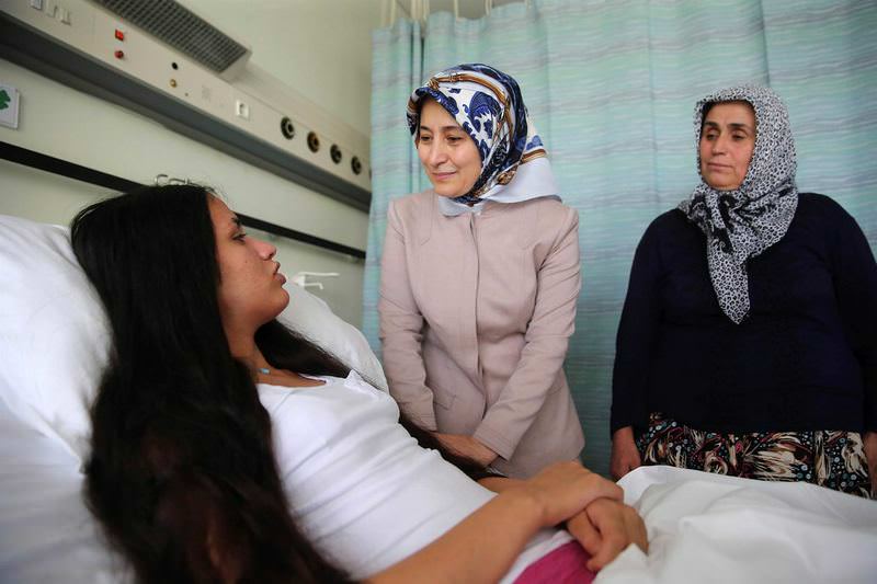 Sare Davutoğlu'ndan Mutlu Kaya'ya ziyaret