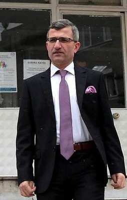 Paralel savcılar hakkında yakalama kararı