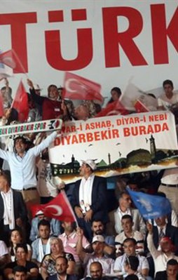 Diyarbakır teşkilatına büyük alkış