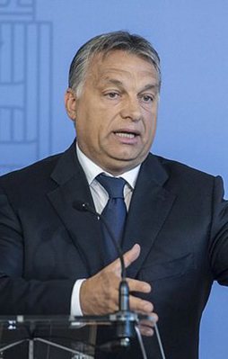 Her hafta Erdoğan için ayin yapmamız lazım
