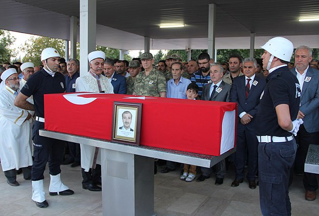 Malatya şehidini uğurladı