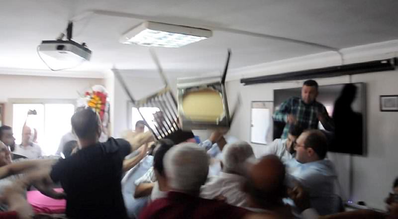 Yine CHP yine kavga-3