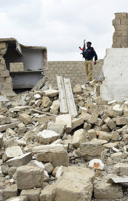 Hapishane basıp 352 mahkumu kaçırdılar!