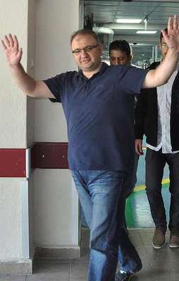 Süleyman Karaçöl hakkında yakalama kararı