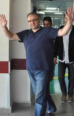 Eski hakim Karaçöl tutuklandı