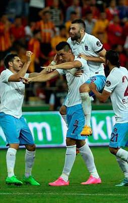 Oscar Cardozo: Pes etmek bana göre değil