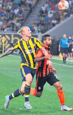 Fener'de yüzleri güldüren Kjaer mucizesi!