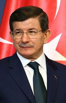 Davutoğlu'ndan bayram tatiline onay