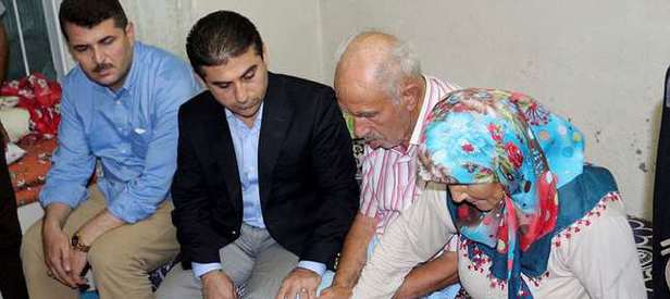 Şehit haberini kameralar önünde verdi