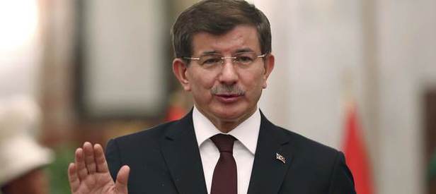 Davutoğlu’ndan o kaymakama sert tepki!