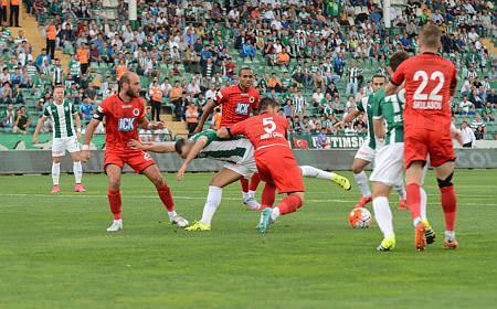 Gençler hakemlerden şikayetçi