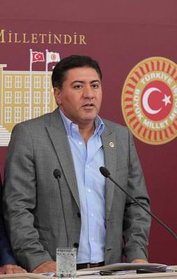 CHP'li vekil teröristleri savundu