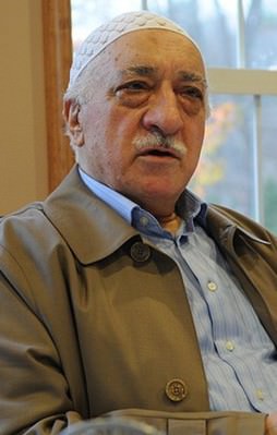 Gülen'e hapis istemi!