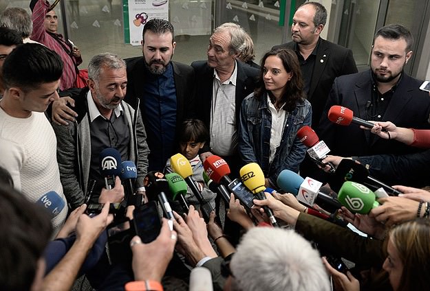 Kameramanın çelme taktığı sığınmacı Madrid'de