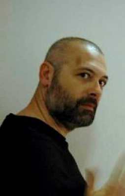 Levent Üzümcü 7 yılda 3 oyunda oynamış