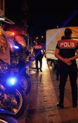 Diyarbakır'da Çevik Kuvvet Müdürlüğü'ne saldırı