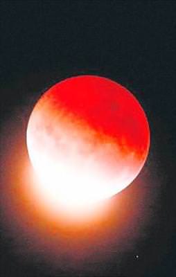 Kanlı ay tutulması